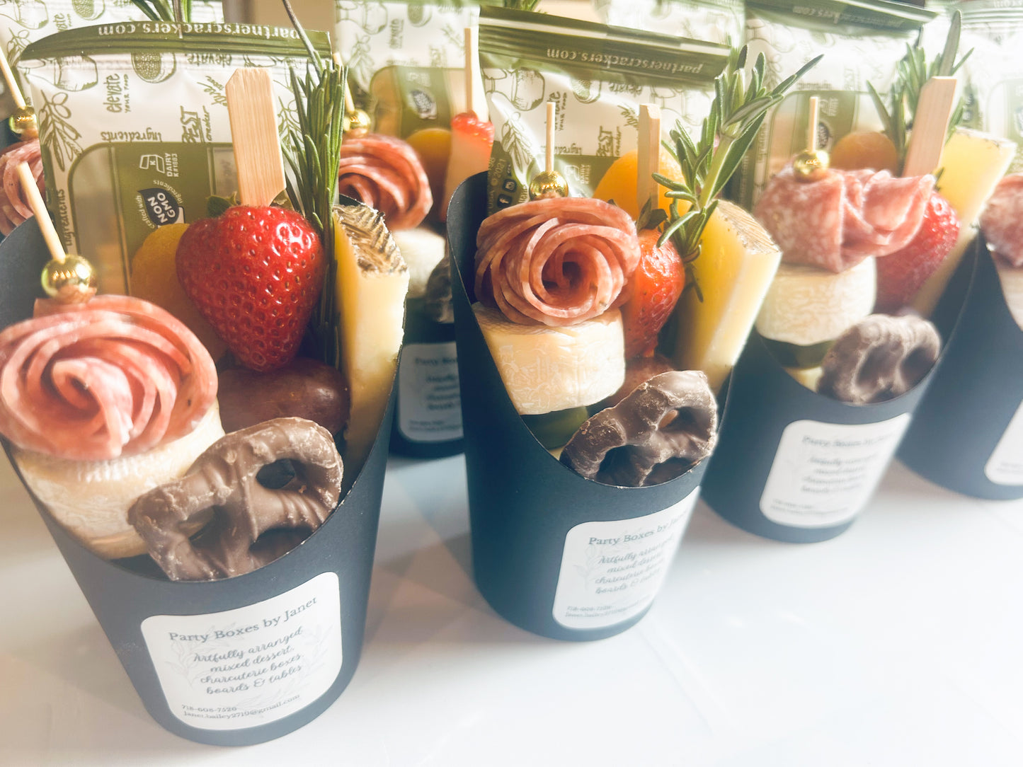 Corporate Gifts & Catering